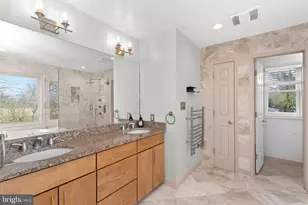 19451 Youngs Cliff Rd, Sterling, VA 20165 - Photo 56