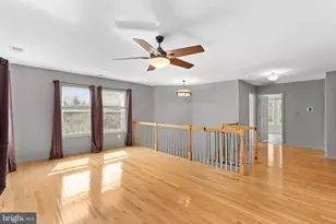 19451 Youngs Cliff Rd, Sterling, VA 20165 - Photo 46