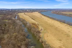 19451 Youngs Cliff Rd, Sterling, VA 20165 - Photo 116