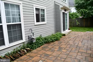 408 Foxridge Dr SW, Leesburg, VA 20175 - Photo 18