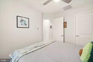 22855 Lacey Oak Terrace, Sterling, VA 20166 - Photo 26