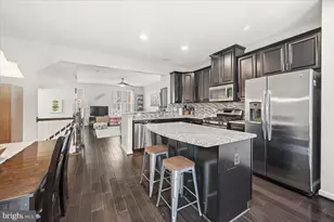 22855 Lacey Oak Terrace, Sterling, VA 20166 - Photo 16