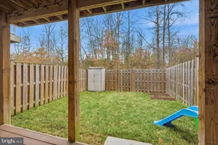 22855 Lacey Oak Terrace, Sterling, VA 20166 - Photo 10