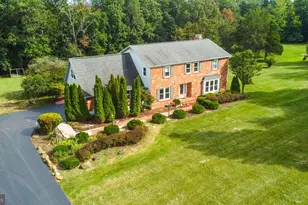 21960 Oatlands Rd, Aldie, VA 20105 - Photo 2