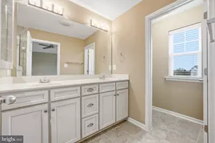 43593 Mirror Terrace, Ashburn, VA 20147 - Photo 18