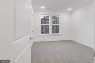 21950 Garganey Ter, Ashburn, VA 20147 - Photo 30