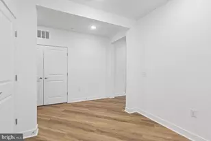 21950 Garganey Ter, Ashburn, VA 20147 - Photo 12