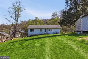 13096 Furnace Mountain Rd, Lovettsville, VA 20180 - Photo 32