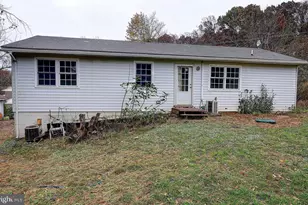 13096 Furnace Mountain Rd, Lovettsville, VA 20180 - Photo 6