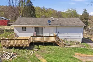 13096 Furnace Mountain Rd, Lovettsville, VA 20180 - Photo 4