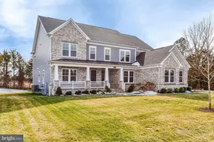 43199 Dogan Rdg Pl, Centreville, VA 20120 - Photo 2