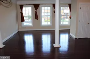 41833 Bristow Manor Dr, Ashburn, VA 20148 - Photo 4