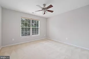 19608 Edgemont Square, Ashburn, VA 20147 - Photo 24