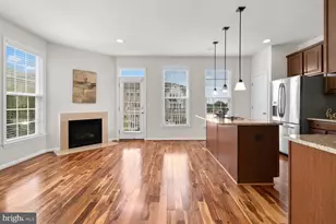 22664 Amberjack Square, Brambleton, VA 20148 - Photo 8