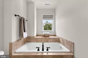 22664 Amberjack Square, Brambleton, VA 20148 - Photo 18