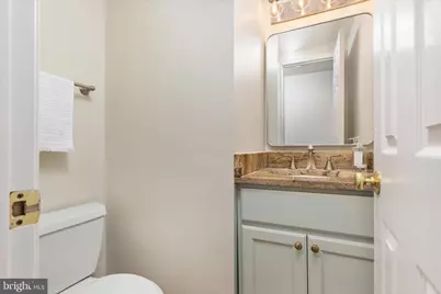 11815 Brockman Lane, Great Falls, VA 22066 - Photo 12