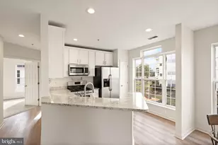 25240 Lake Shore Square, Chantilly, VA 20152 - Photo 18