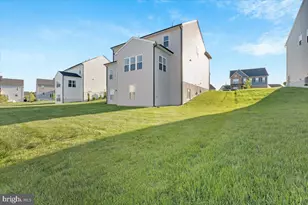 25038 Woodland Iris Dr, Aldie, VA 20105 - Photo 32