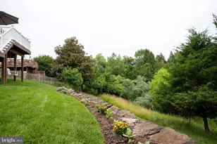 839 Santmyer Dr SE, Leesburg, VA 20175 - Photo 6