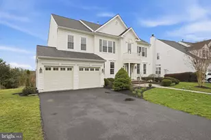 839 Santmyer Dr SE, Leesburg, VA 20175 - Photo 4