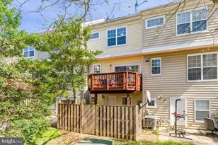 23097 Fontwell Square, Sterling, VA 20166 - Photo 42