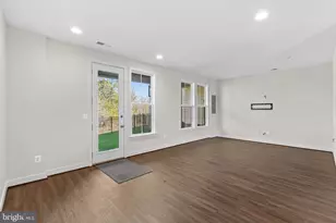 23104 Sullivans Cove Sq, Brambleton, VA 20148 - Photo 42