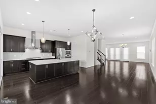 23104 Sullivans Cove Sq, Brambleton, VA 20148 - Photo 14