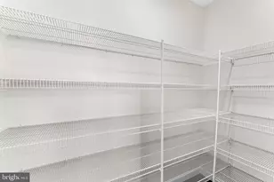 23104 Sullivans Cove Sq, Brambleton, VA 20148 - Photo 18