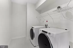 23104 Sullivans Cove Sq, Brambleton, VA 20148 - Photo 28