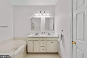 43890 Hickory Corner Terrace, Ashburn, VA 20147 - Photo 30