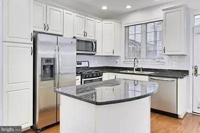 25121 Gunnery Square, Chantilly, VA 20152 - Photo 22