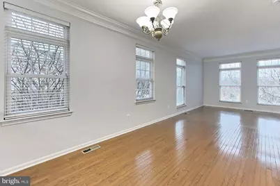 25121 Gunnery Square, Chantilly, VA 20152 - Photo 8