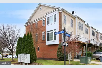 25121 Gunnery Square, Chantilly, VA 20152 - Photo 4