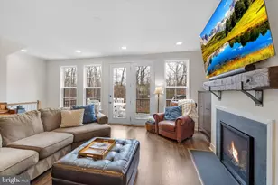 42240 Graves Mountain Ter, Chantilly, VA 20152 - Photo 14