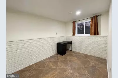 402 Kojun Court, Sterling, VA 20164 - Photo 32