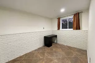 402 Kojun Ct, Sterling, VA 20164 - Photo 32