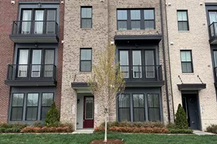 43324 Farringdon Sq, Broadlands, VA 20148 - Photo 1