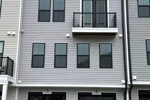 43324 Farringdon Sq, Broadlands, VA 20148 - Photo 2