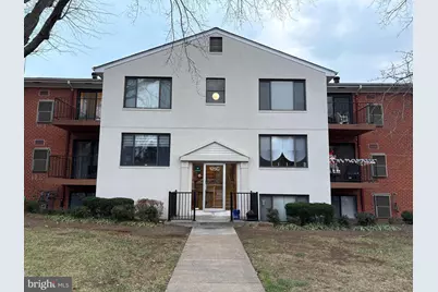 125 Clubhouse Drive SW #10, Leesburg, VA 20175 - Photo 1