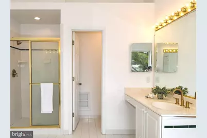 20630 Muddy Harbour Square, Sterling, VA 20165 - Photo 22