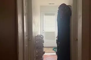 703 E Dickenson Ct, Sterling, VA 20164 - Photo 8