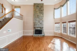 17485 White Gate Pl, Leesburg, VA 20175 - Photo 8