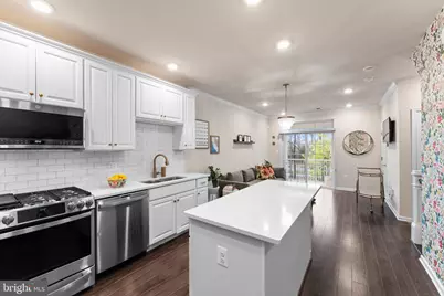 23265 Milltown Knoll Square #109, Ashburn, VA 20148 - Photo 10