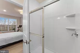 23265 Milltown Knoll Square, Ashburn, VA 20148 - Photo 22