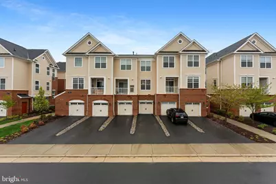 23265 Milltown Knoll Square #109, Ashburn, VA 20148 - Photo 2