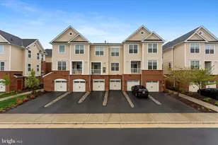 23265 Milltown Knoll Square, Ashburn, VA 20148 - Photo 2