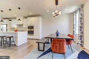 22669 Naugatuck Square, Ashburn, VA 20148 - Photo 4