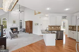 21422 Plymouth Pl, Ashburn, VA 20147 - Photo 6