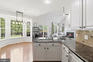 21422 Plymouth Pl, Ashburn, VA 20147 - Photo 8