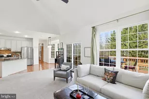 21422 Plymouth Pl, Ashburn, VA 20147 - Photo 14